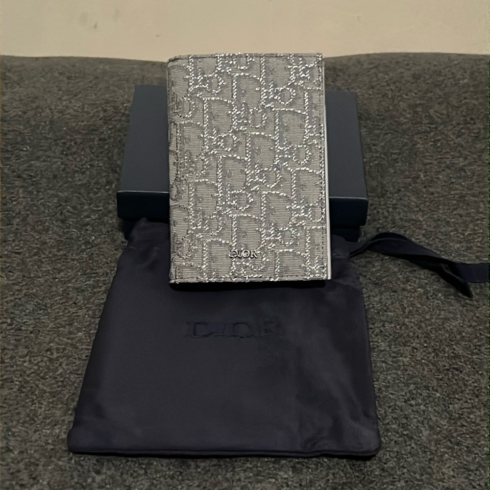 AUTHENTIC NWT Dior Jacquard Passport Holder with Dustbag